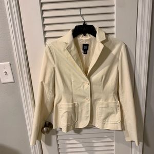 Lot of women’s Gap jackets